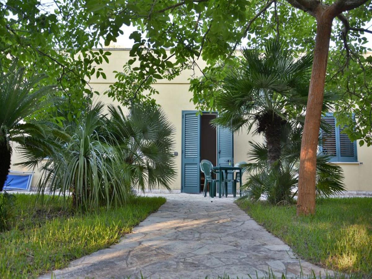 Masseria Lama Torre dell'Orso Exterior foto
